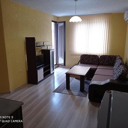 Ideal Center Apartment Szandanszki Kültér fotó